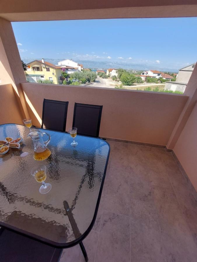 Holiday Home Aria Nin Zewnętrze zdjęcie