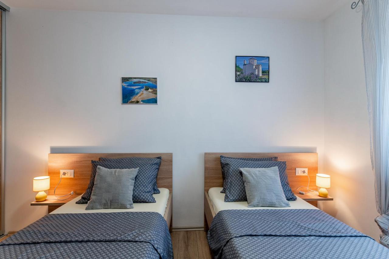 Holiday Home Aria Nin Zewnętrze zdjęcie