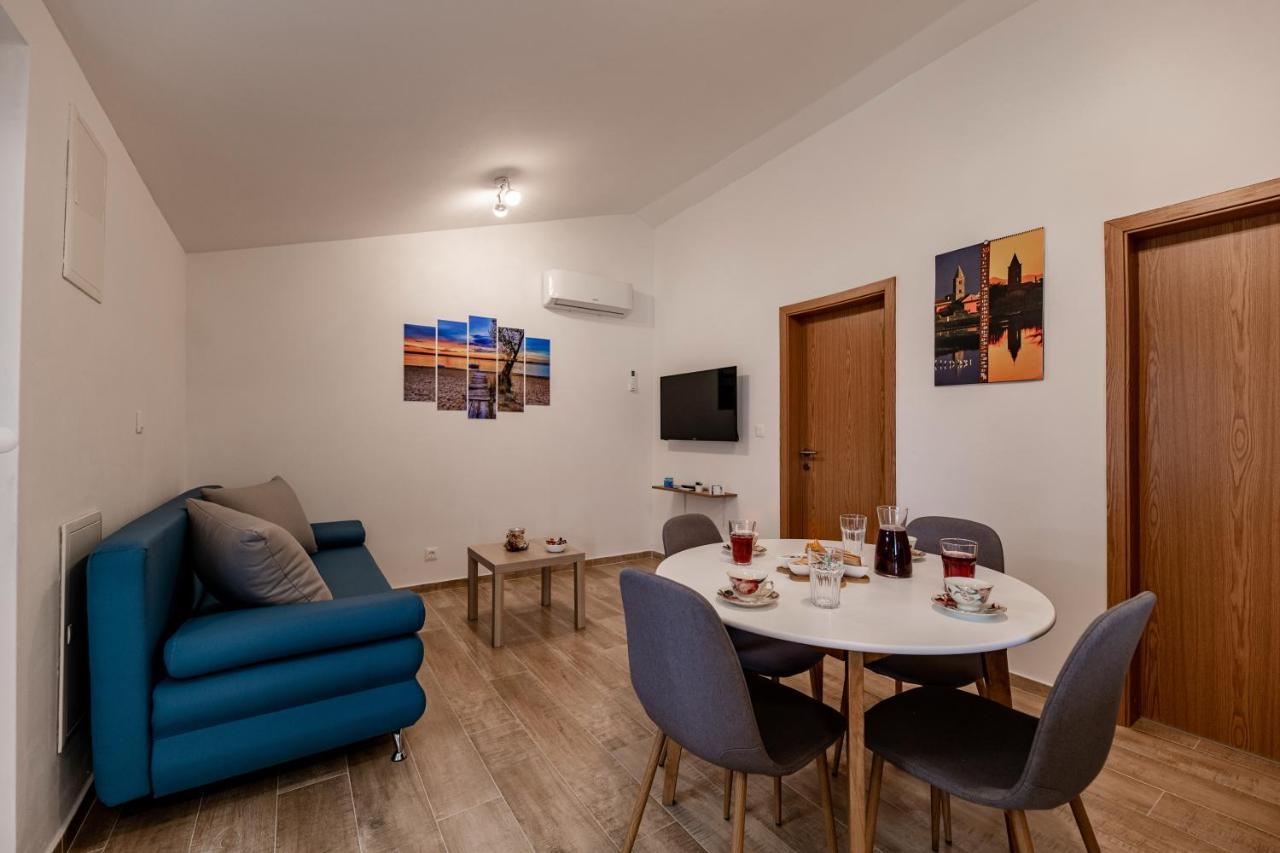 Holiday Home Aria Nin Zewnętrze zdjęcie
