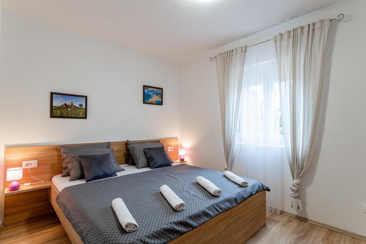 Holiday Home Aria Nin Zewnętrze zdjęcie
