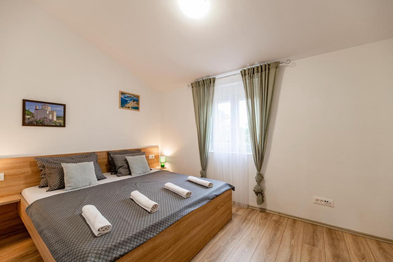 Holiday Home Aria Nin Zewnętrze zdjęcie