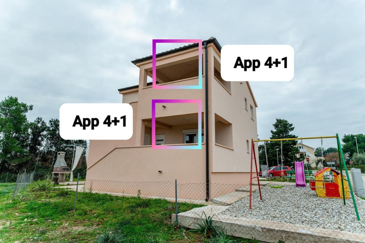 Holiday Home Aria Nin Zewnętrze zdjęcie